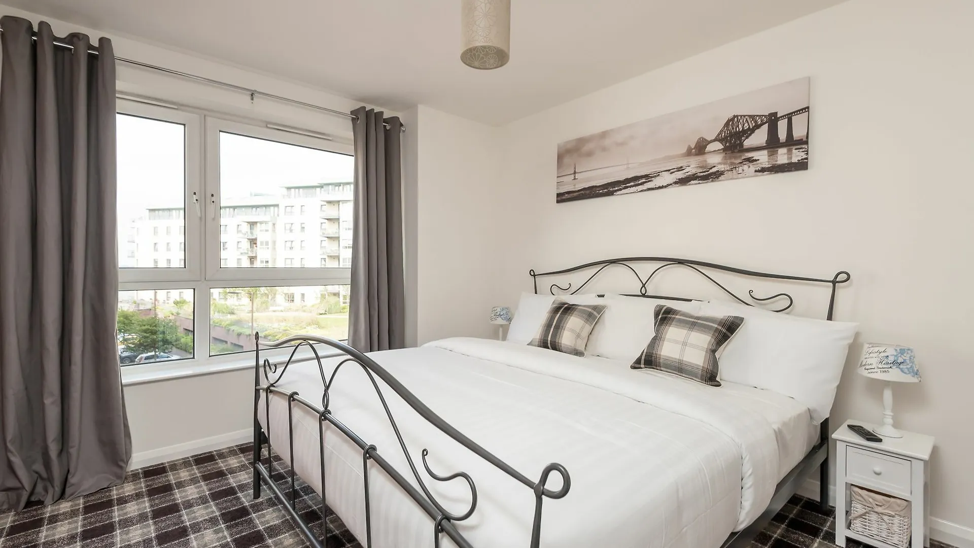 Britannia Quay Apartment Edinburgh