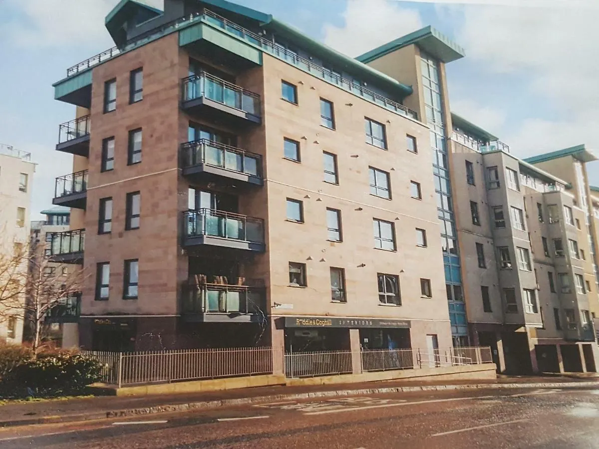 Britannia Quay Apartment Edinburgh
